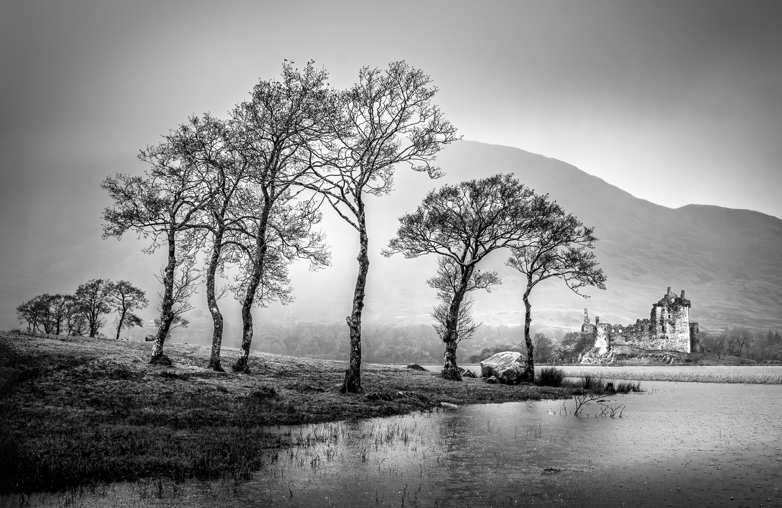 Kilchurn November Rain by David McLauchlin
